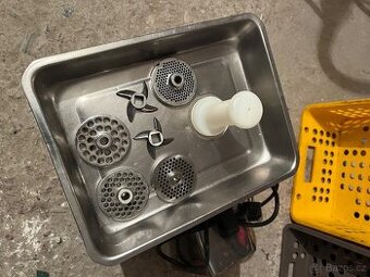 Profi mlýnek na maso