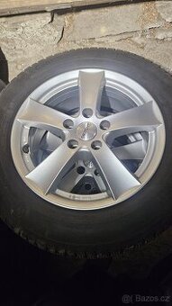 Alu kola 6,5x16 et 41, 215/60 r16