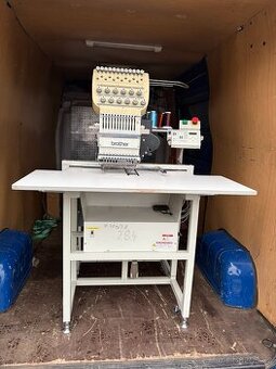 Průmyslový vyšívací stroj Brother BE-1201B-AC-PC