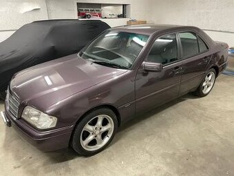 MERCEDES-BENZ TŘÍDY C 142KW