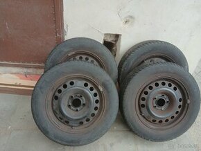Prodám letní pneu+ disky 195/65  R15