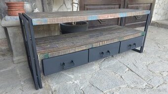 TV stolek