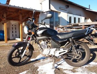 Yamaha YBR 125