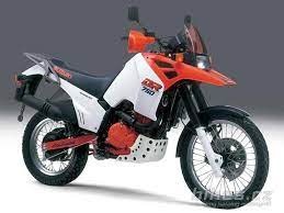 Suzuki DR BIG 750 přední vidle