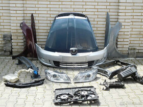 Škoda Octavia 2, kapota,maska,nárazník, blatník,světlo.