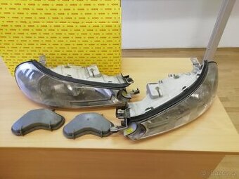 Ford Mondeo MK2 - originál světla BOSCH