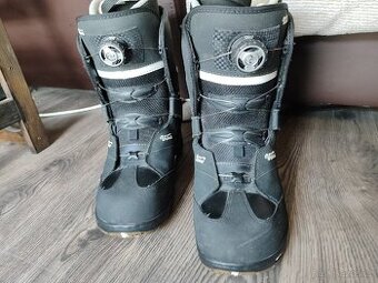 Boty na snowboard
