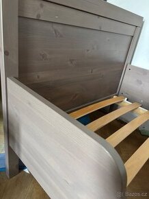 Dětská rostoucí postel Ikea
