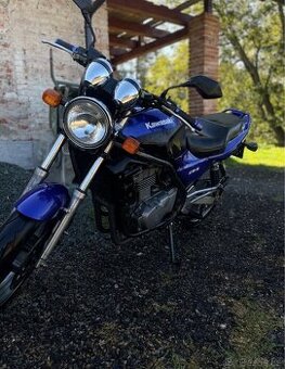 Kawasaki ER 5