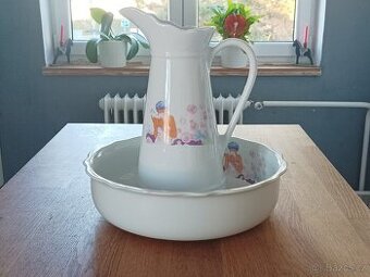PORCELÁNOVÁ MYCÍ SOUPRAVA FRANCIE - 1