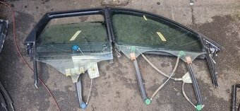 Prave predni prave zadni okno prava stahovacka audi a3 8P - 1