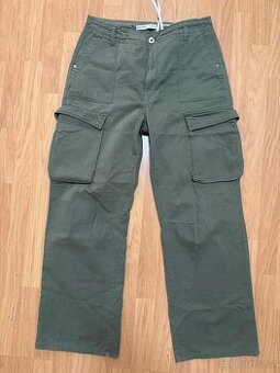 cargo kalhoty bershka - 1