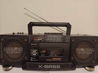 Sharp WQ 352 radiomagnetofon Japan