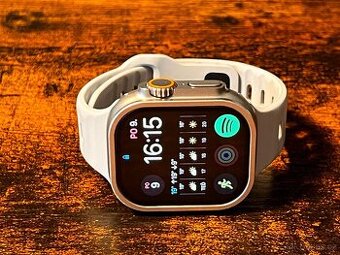 Apple Watch Ultra 49mm titanová - záruka