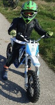 Torrot E12 dětské moto enduro GasGas