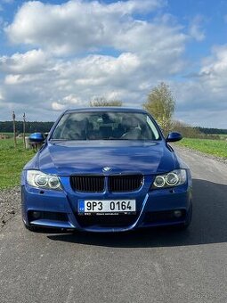 BMW E90 318d výbava ac schnitzer