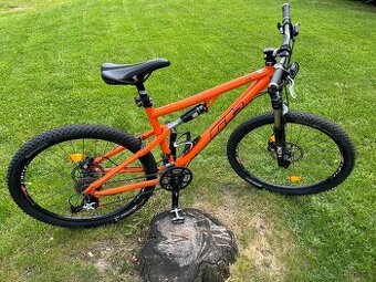 Horské celoodpružené kolo RB IQ od české firmy Race Bike