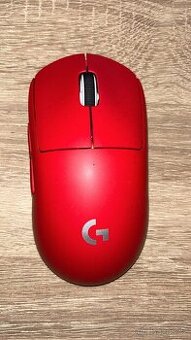 Set věcí k PC.
