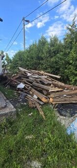 Daruji za odvoz dřevo že strechy - 1