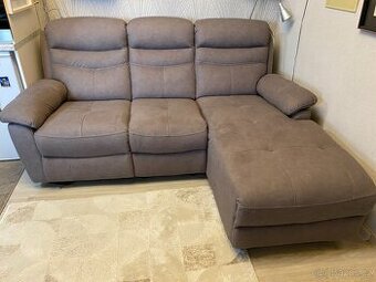 Prodám pěknou zánovní hnědou sedací soupravu do L