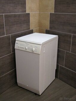 úzká pračka Bosch, s dopravou