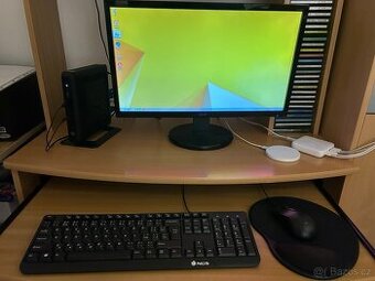 Mini PC HP t520 s LCD monitorem ACER K222HQL