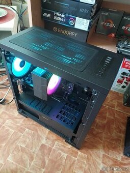 ✅Procesor: AMD Ryzen 3 4100,3,8GHz ( Procesor 4 jádrový,----