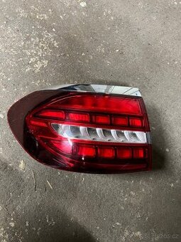 Mercedes w213 levé zadní světlo