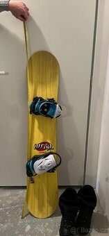 Snowboard Nitro a boty