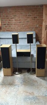 Prodám AV RECEIVER značky YAMAHA RX - V440RDS plus bedny