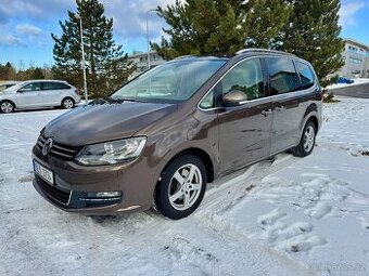 VW Sharan 2.0 TDI DSG, tažné, servisováno