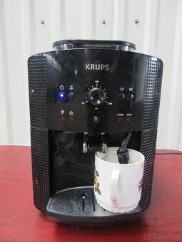 Nabízím kávovar Krups+krabice. . Jen svítí. Prodávám jako ne