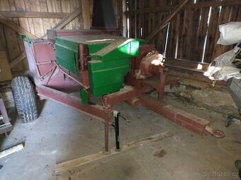 Štěpkovač za traktor