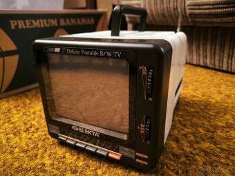 Televizor Elekta E-707 s radiem