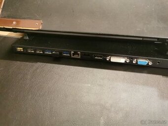 Lenovo Pro Dock (dockina)