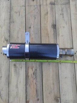 Laděný výfuk F1 r