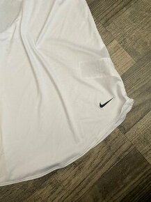 Luxusní orig. nové dri-fit triko Nike vel.42/44/XL