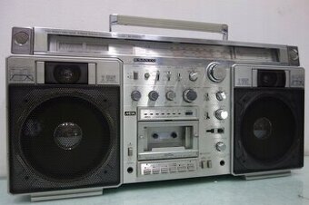 Sanyo MX 920 - obrovský boombox