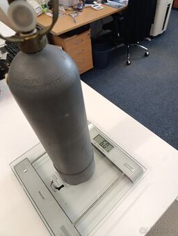 2KG láhev tlaková bomba CO2, plná
