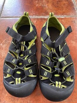 Sandály Keen vel.35