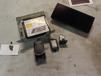 Sada navigace BMW NBT evo pro i3 s Carplay a DAB a