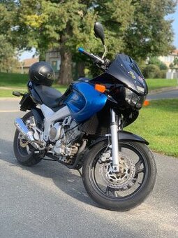Yamaha TDM850 - 1