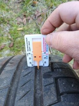 Continental 215/55 R17 V Premiumcontact 6