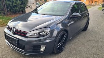 VOLKSWAGEN GOLF 6 GTI - 2,0TSi 155kW Manuál.