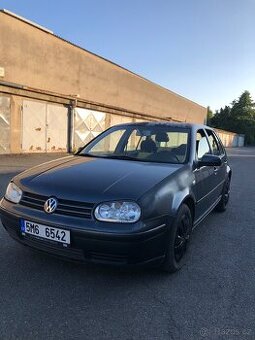 Volkswagen golf 4