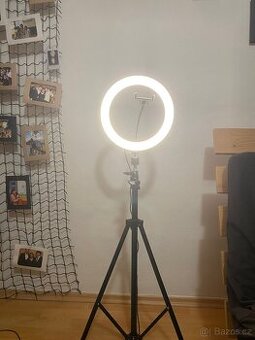 26 cm kruhové světlo + stativ