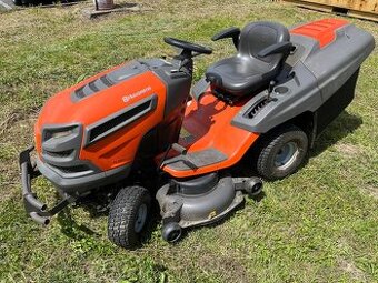 Zahradní traktor Husqvarna TC 342T (rok 2017)