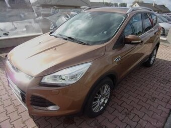 Ford Kuga 2.0 TDCI 4x4 titanium se střešním oknem