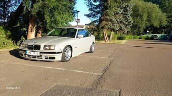 BMW e36 1,8is coupe