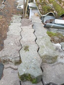 Zámková dlažba - vlnky, tl. 8cm